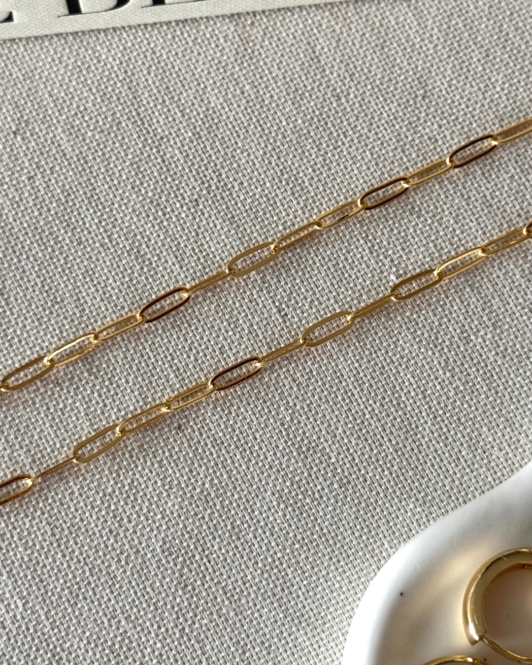 Aurelia mini paperclip chain necklace
