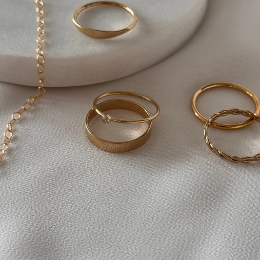 Margot stacking band