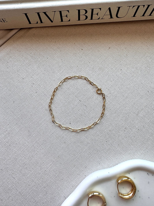 Aurelia mini paperclip chain bracelet