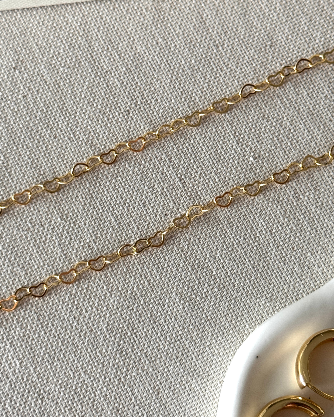 Amour chain necklace