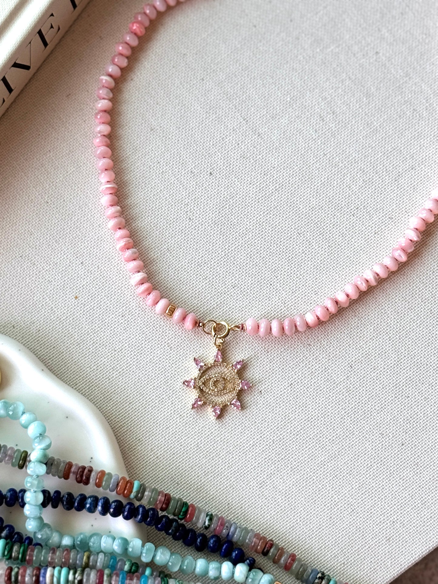 Pink Mother of pearl necklace